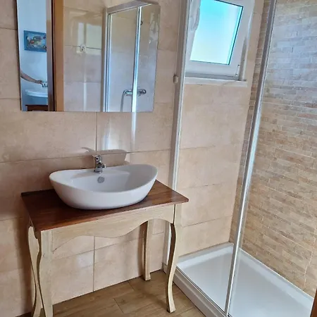 Casa Conchas بيت للعطل *
